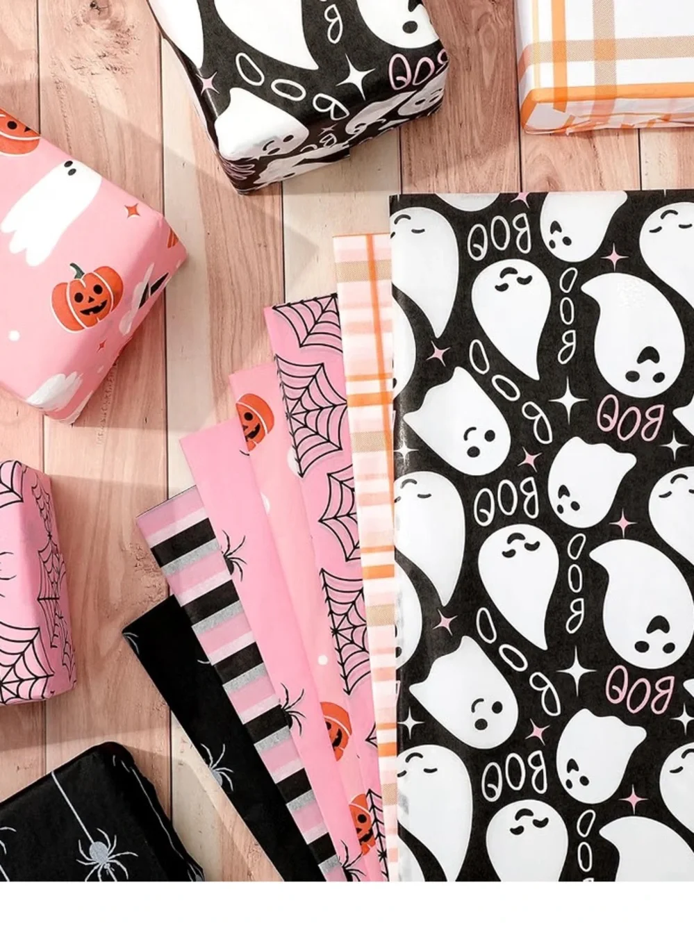 NEW! 👻 50 sheets of Pink & Black Halloween  tissue paper👻 14 x 20 inch